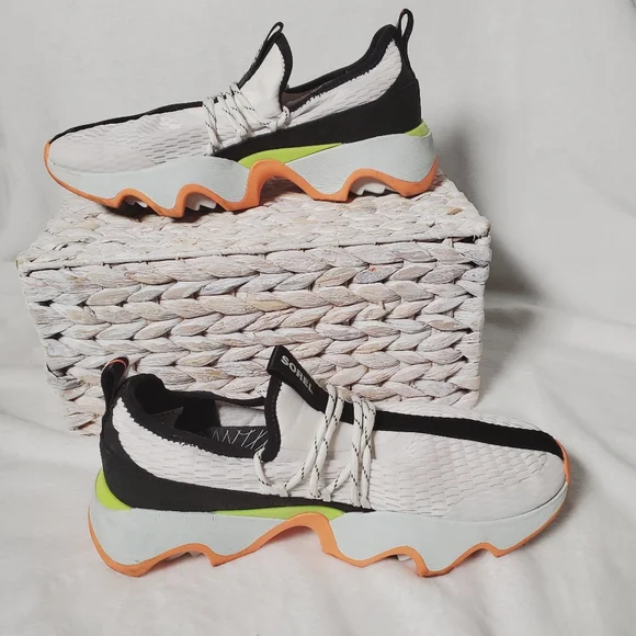 Sorel Kinetic Impact ll Lace Up Mesh Sneakers Size 9 Women's Athletic Running - Picture 3 of 8